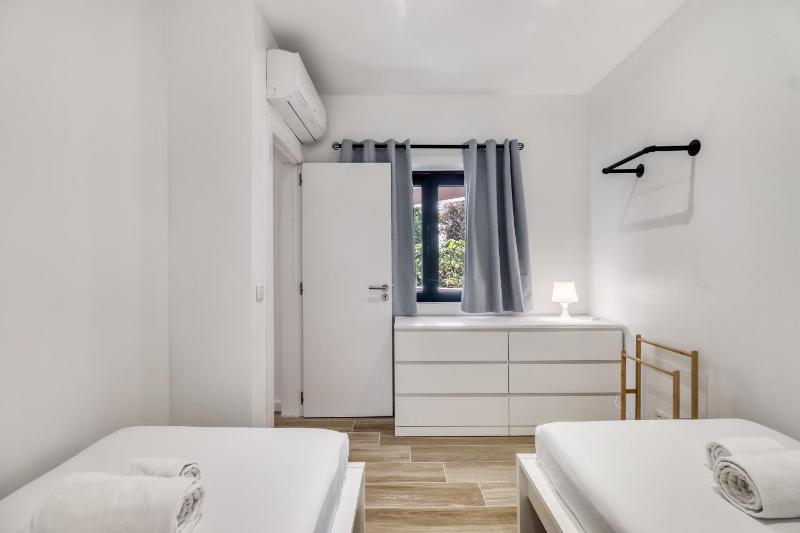 Sunshine Apartment - image 4
