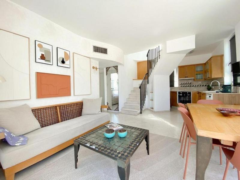 Sea View Duplex On Frishman Beach 2Bdr apt and BBQ - image 13