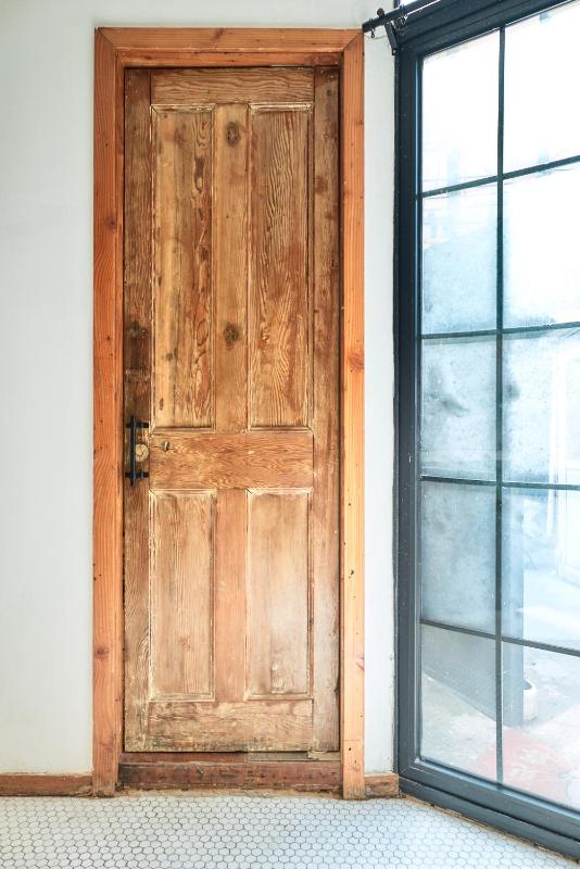 duplex 1 bedroom apartment on Wuyuan Road close Changshu Road station - image 9