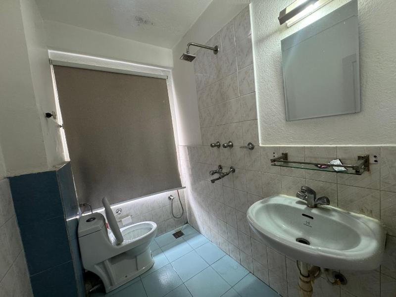 Om taraguest house - image 5