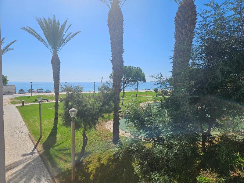 StayHub Ocean Horizon Sea View & Pool - image 16