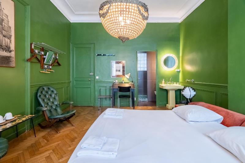 Pension Edelweiss Marseille - image 16