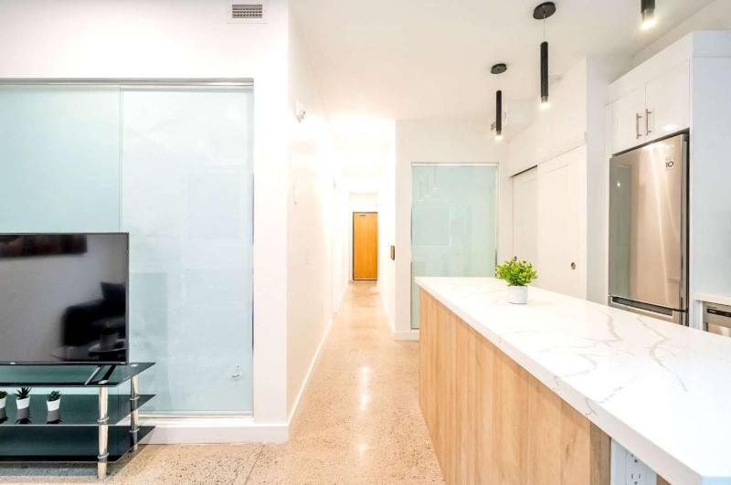 The Roland - Peaceful 2BR Basement Suite Near Downtown Toronto - image 11