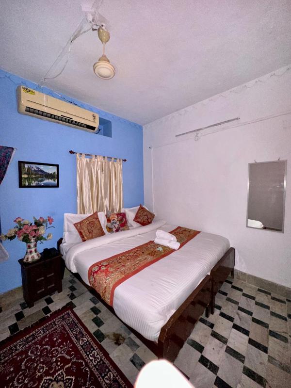 Hotel Golden Heaven - image 6