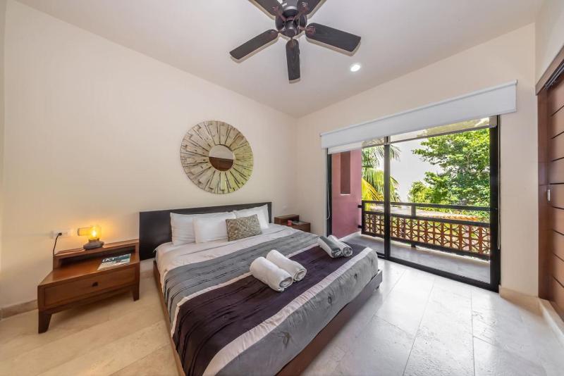 Spacious 2BR Condo with Pool and Private Balcony - image 14