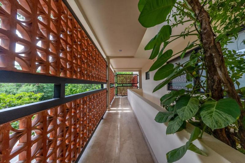 Spacious 2BR Condo with Pool and Private Balcony - image 12