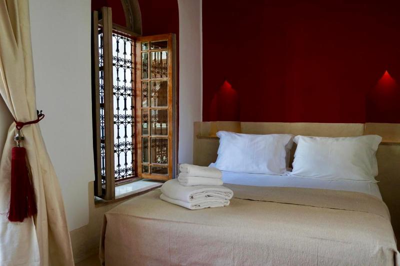 Riad Tzarra - image 9