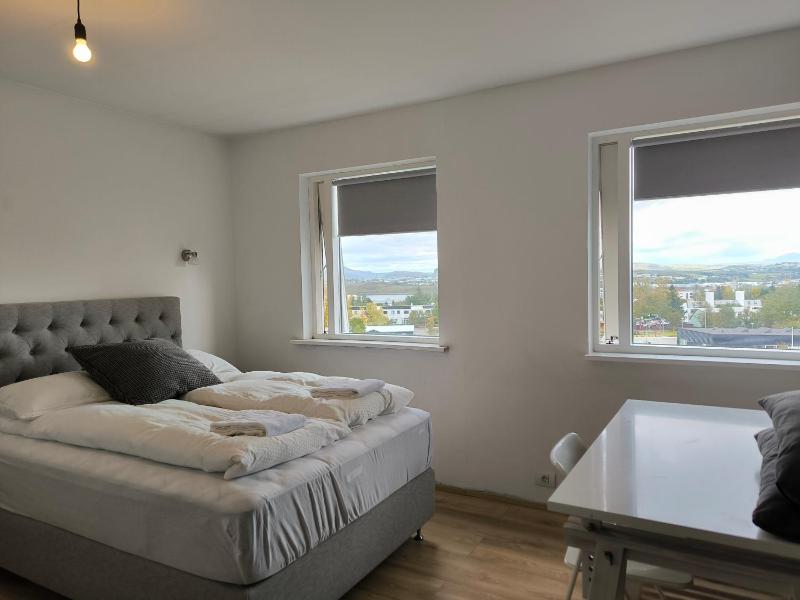 JM Cozy two bedroom apartment - image 15