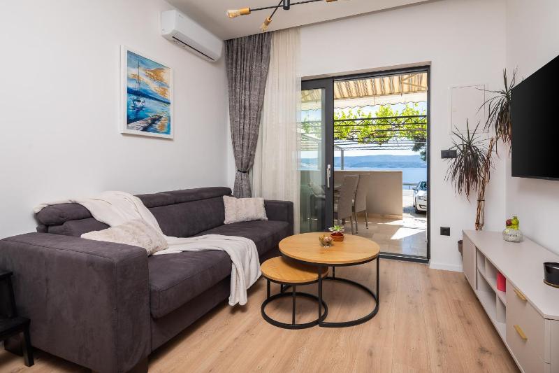 Apartments with parking space Stanici Omis - 2819 - image 6