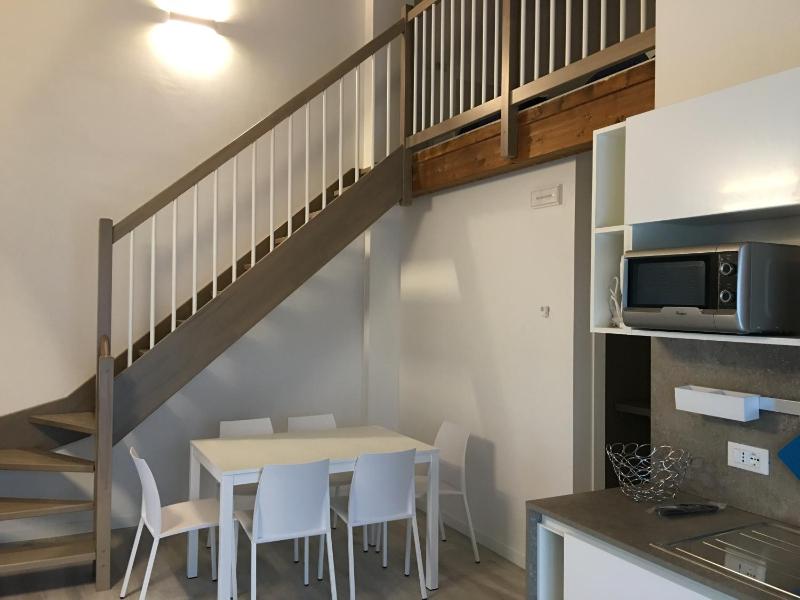 Deluxe Apartment image 1