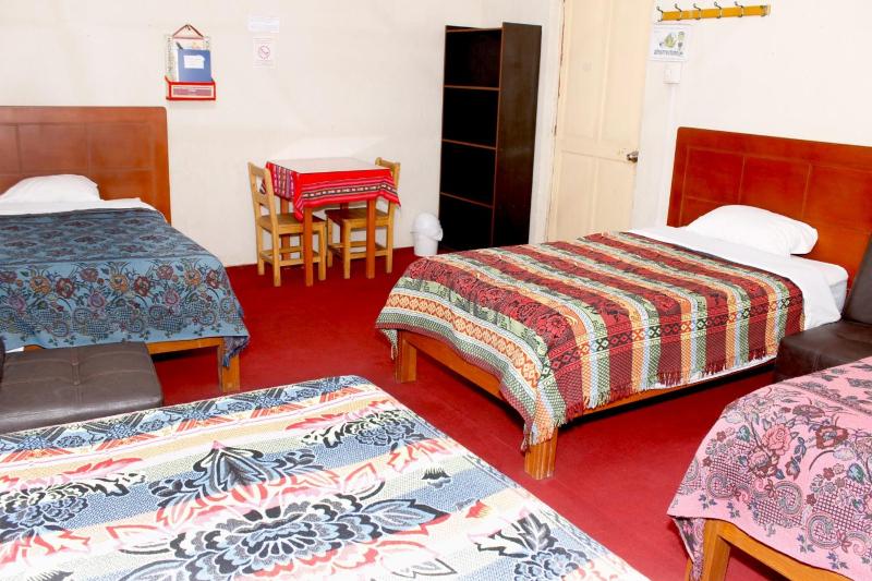 Hostel Fuentes - image 15