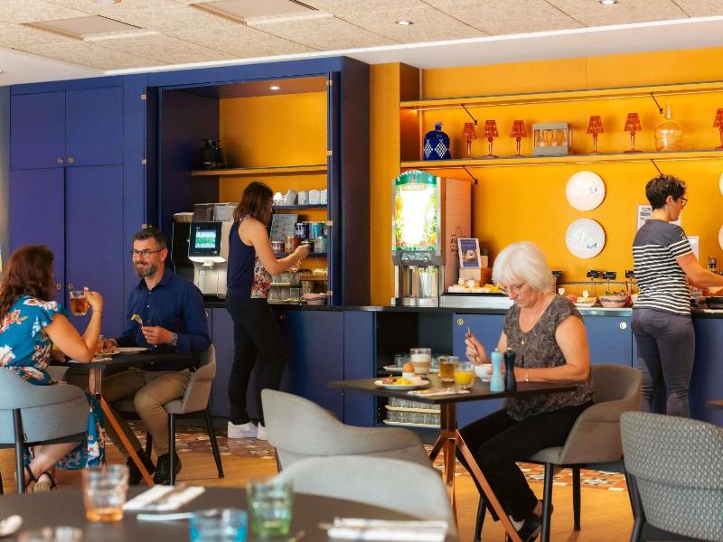 Novotel La Rochelle Centre - image 19