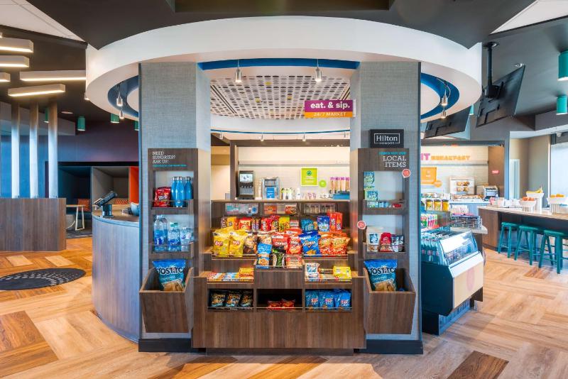 Tru By Hilton Savannah Airport - image 16