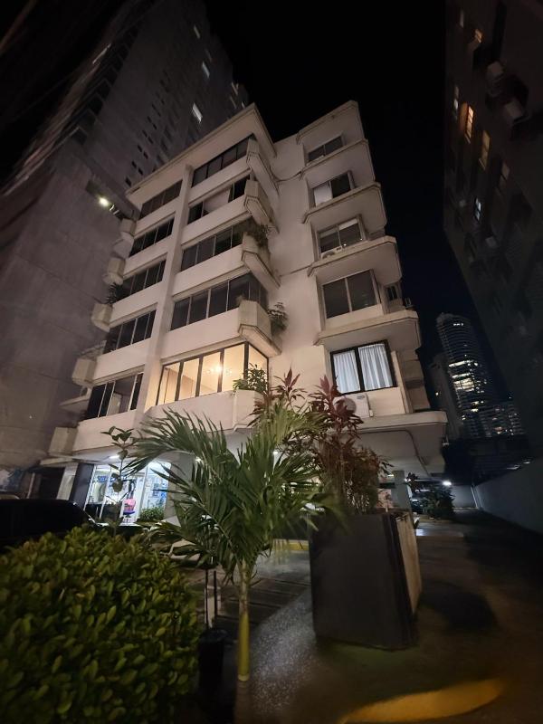 Apartmento a pasos de todo en el centro de la ciudad - image 3