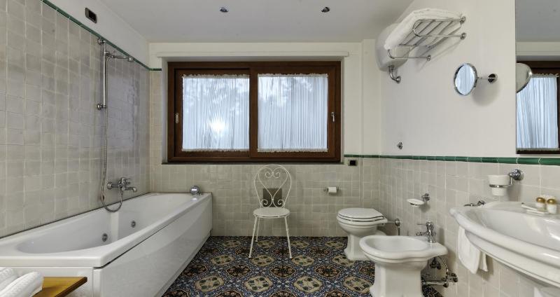 Superior Double Room with Sea View and Terrace image 4