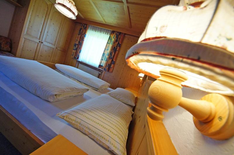 Double Room image 4