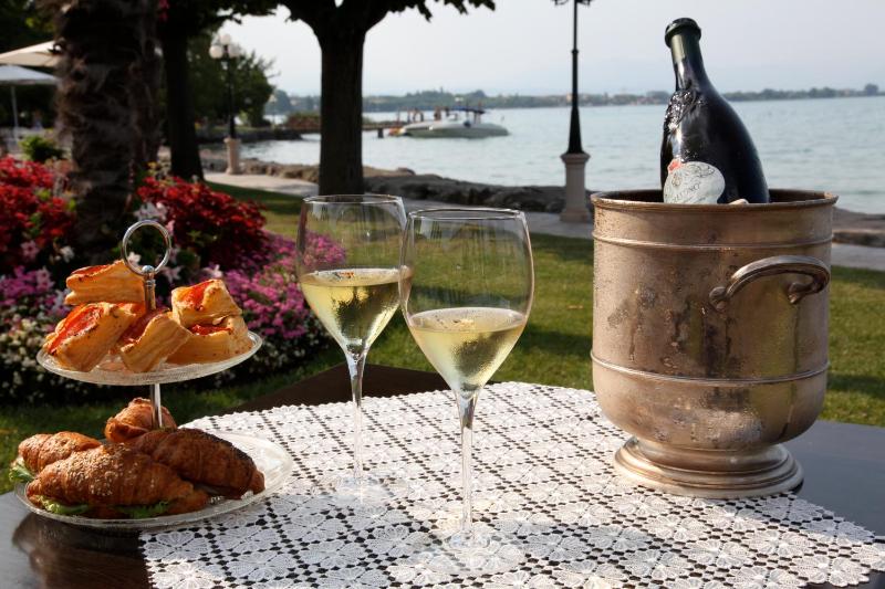 Hotel Lugana Parco Al Lago - image 22