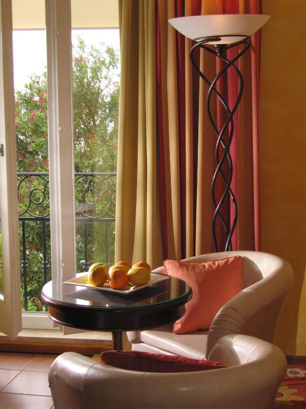Suite with Terrace and Sea View - with Breakfast In Room image 3
