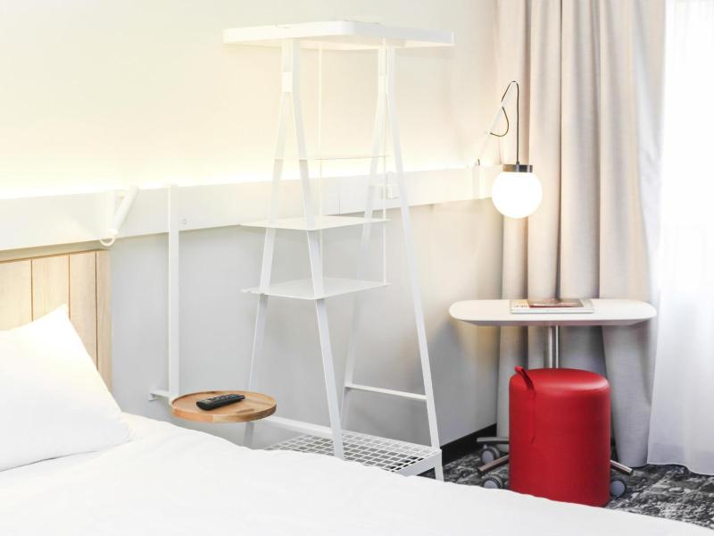 ibis La Rochelle Centre Historique - image 22