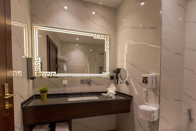 Petra Legacy Luxury - image 9