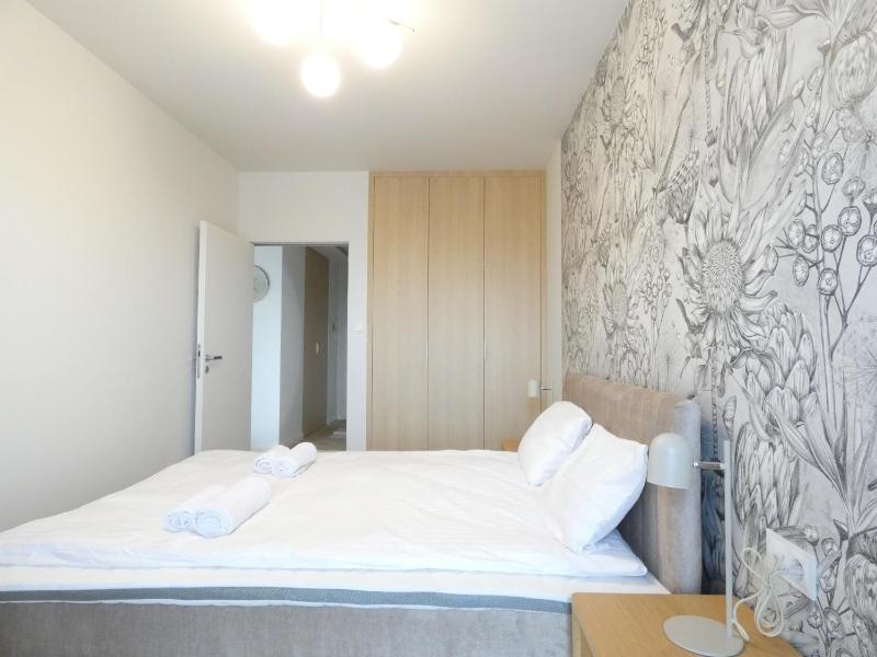 RentPlanet - Apartamenty przy Dworcu Głównym - image 7