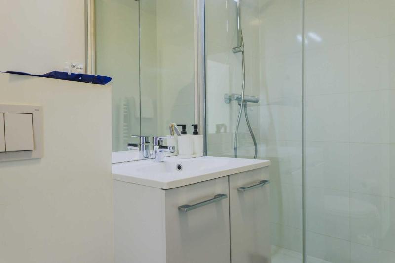 Magnificent apartment -2BR-6P- Belleville - image 16