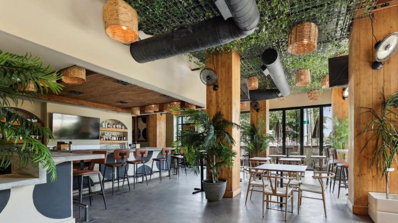 Sentral East Austin at 1630 E Sixth - image 32