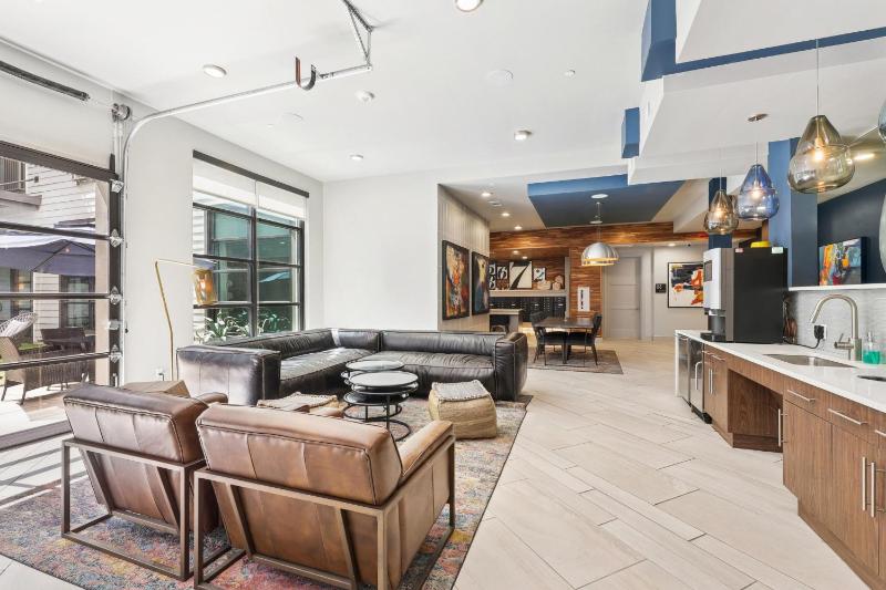 Sentral East Austin at 1630 E Sixth - image 33