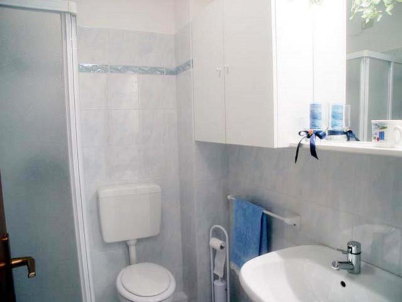 Lina's Apartment - image 3