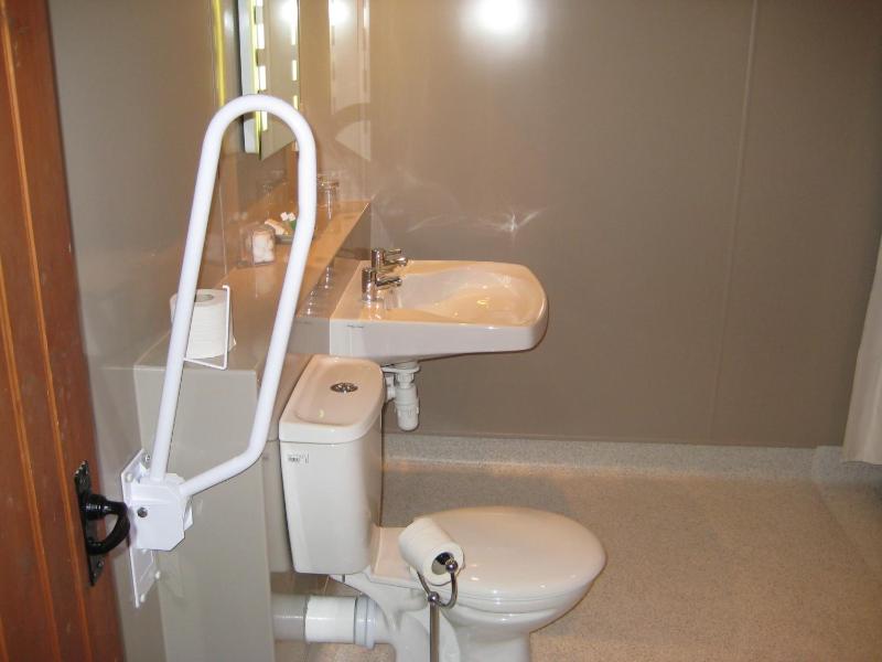 Double Room - Disability Access image 1