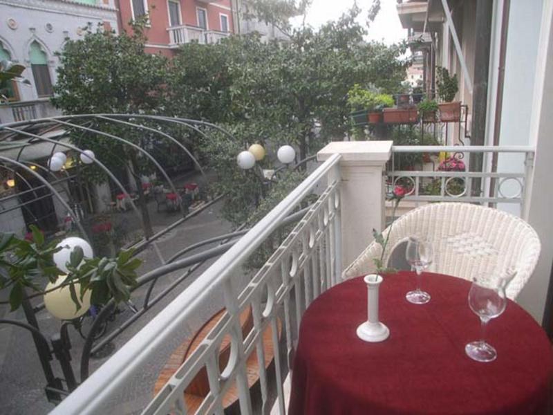 Lina's Apartment - image 13