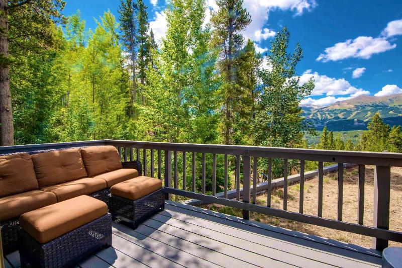 Breck Epic Views Magical Sunsets & Unforgettable Stays - image 4