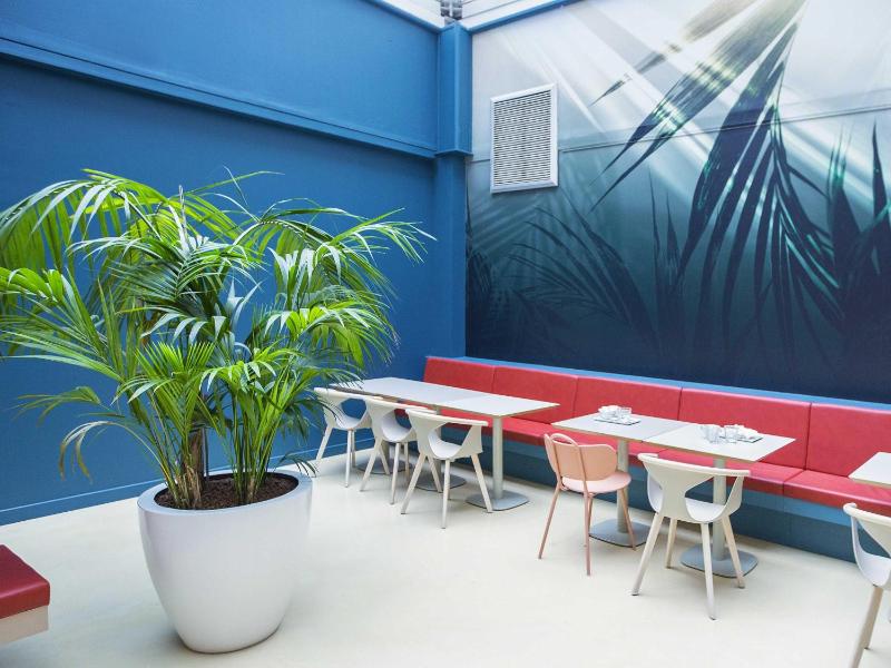 ibis Styles Toulon Centre Port - image 8
