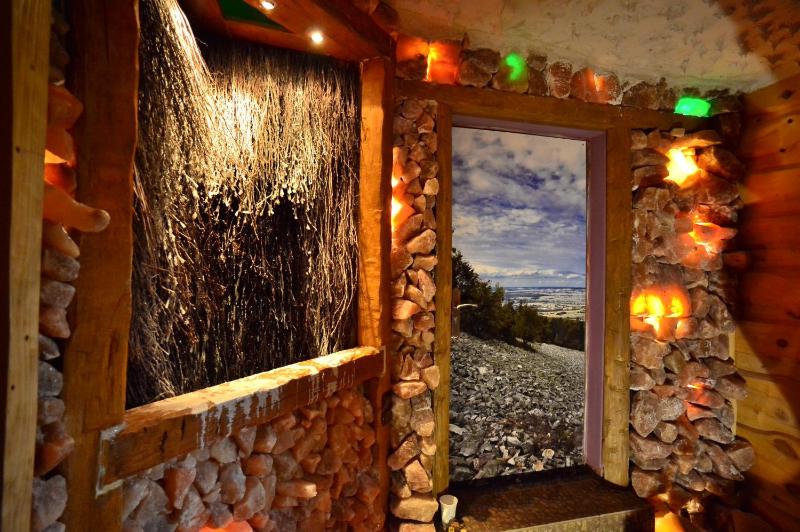 Quadruple Room with Balcony image 2