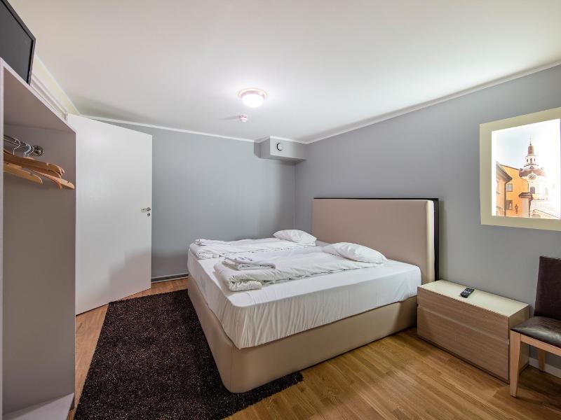 Double or Twin Room with Shower (No window) image 2