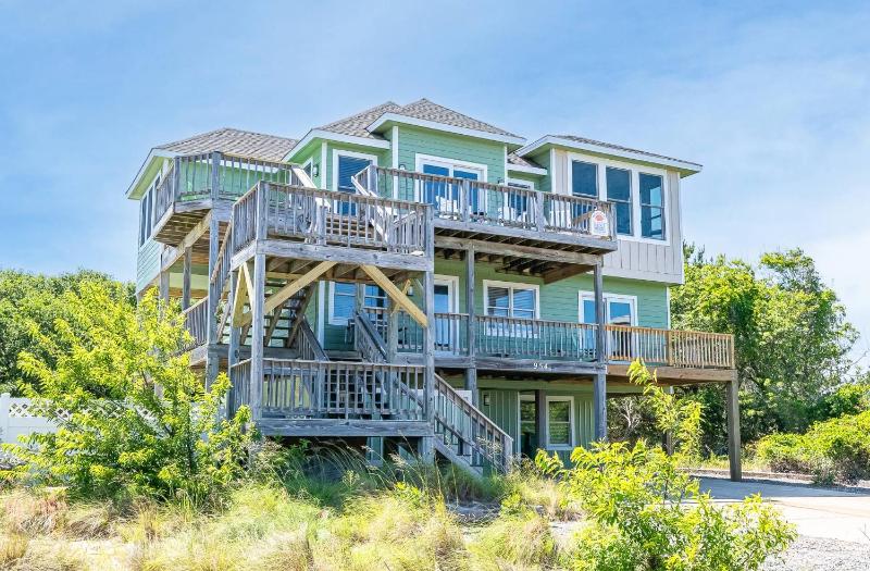 Shore-ly Blessed - Corolla Whalehead 900 Ft to Beach Pool Hot Tub Ocean Views Pets OK Dog Run Area - image 1