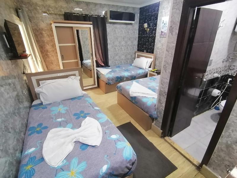 Comfort Triple Room