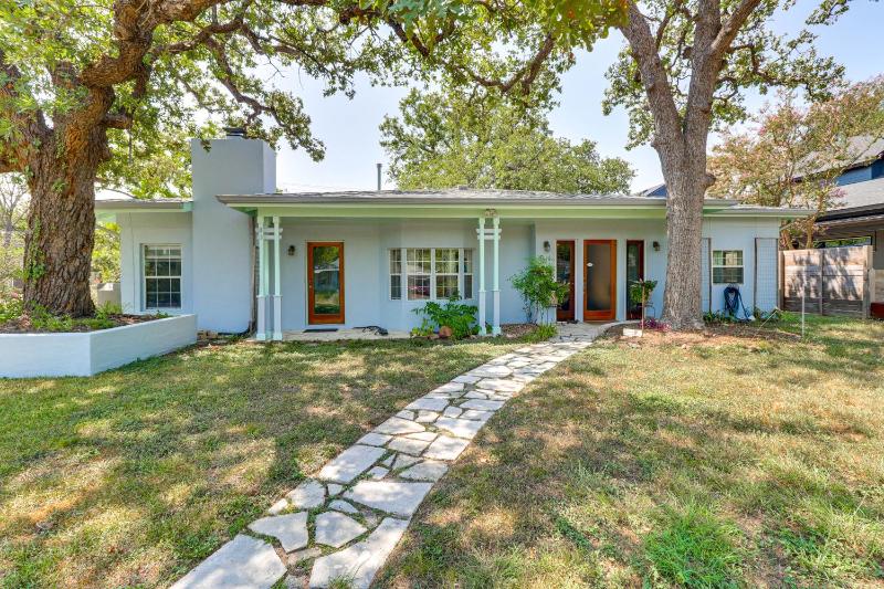 Walk to Mueller Lake Park! Home w/ Patio & Yard - image 7