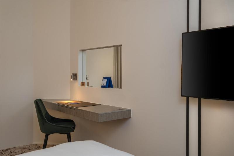 FirstName Toulouse part of JdV by Hyatt - image 33