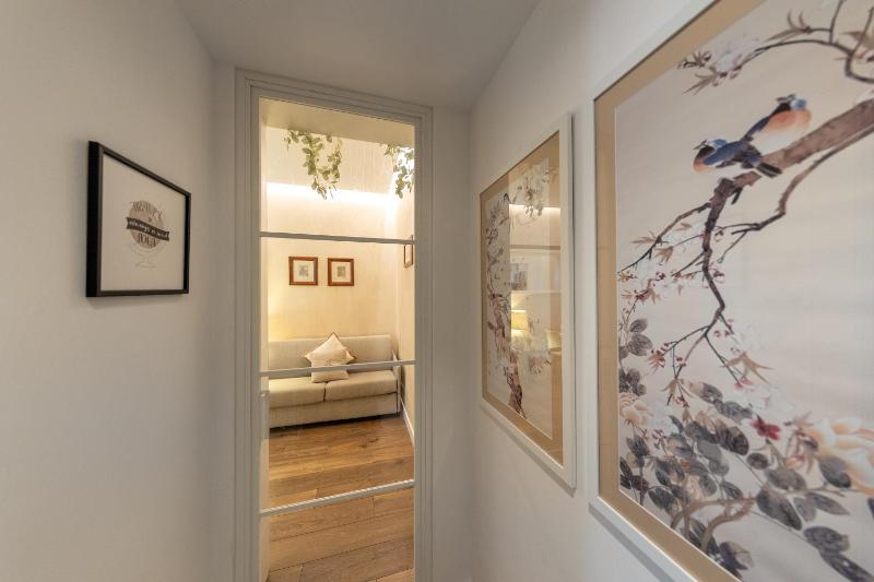 Barcaccia Exclusive apartment - image 16