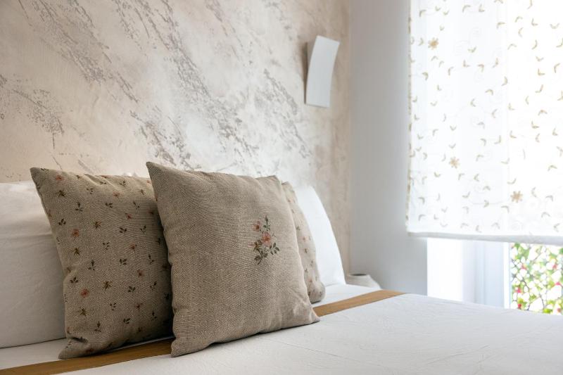 Barcaccia Exclusive apartment - image 6