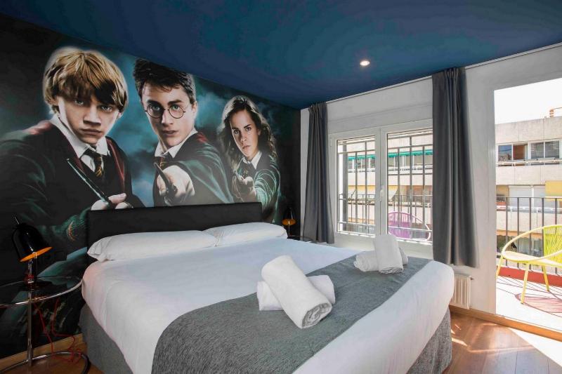 Family Room with Terrace image 3