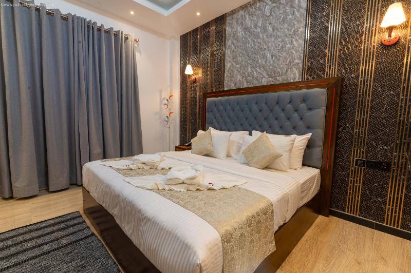 Twin Villa Red - Luxury Villa with Mountain View - image 16