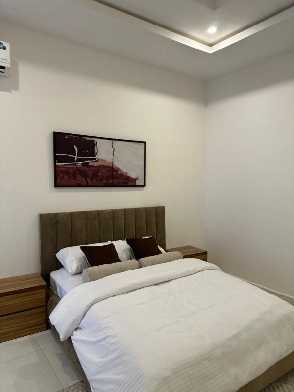 Crystal's apartment in a secure estate with pool - image 13