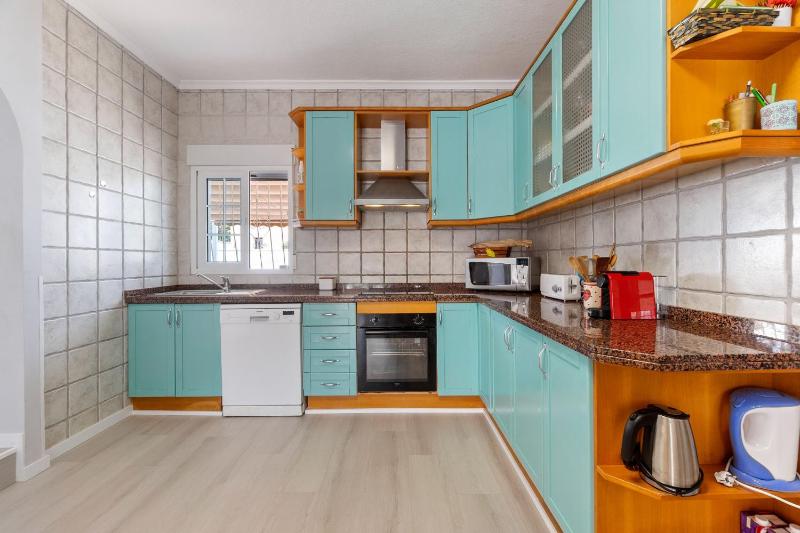 HE Villa Lola- Zenia - image 35