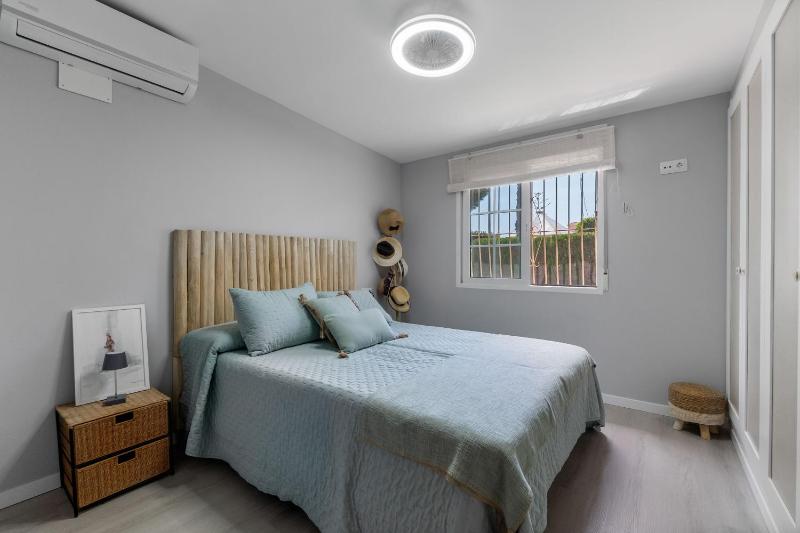 HE Villa Lola- Zenia - image 29
