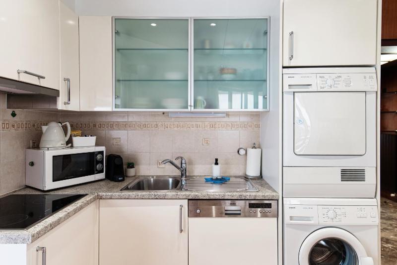 Yamina Luxury Apartment by Quokka 360 - Next to Lido di Lugano - image 30