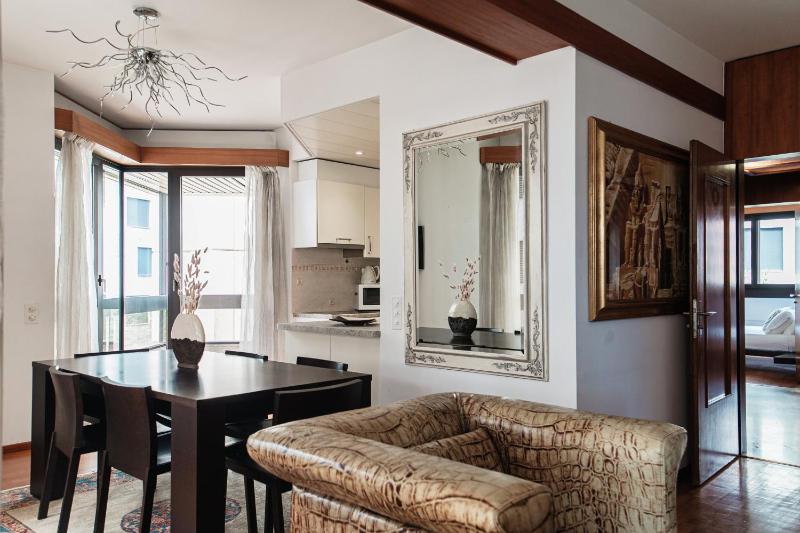 Yamina Luxury Apartment by Quokka 360 - Next to Lido di Lugano - image 31