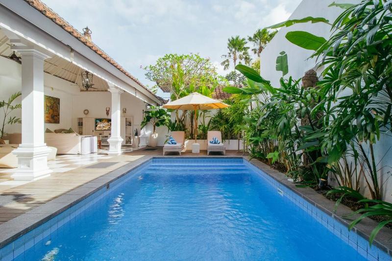 Private 2 Br Pool Villa 400m to Beach Sleeps 4 - image 5