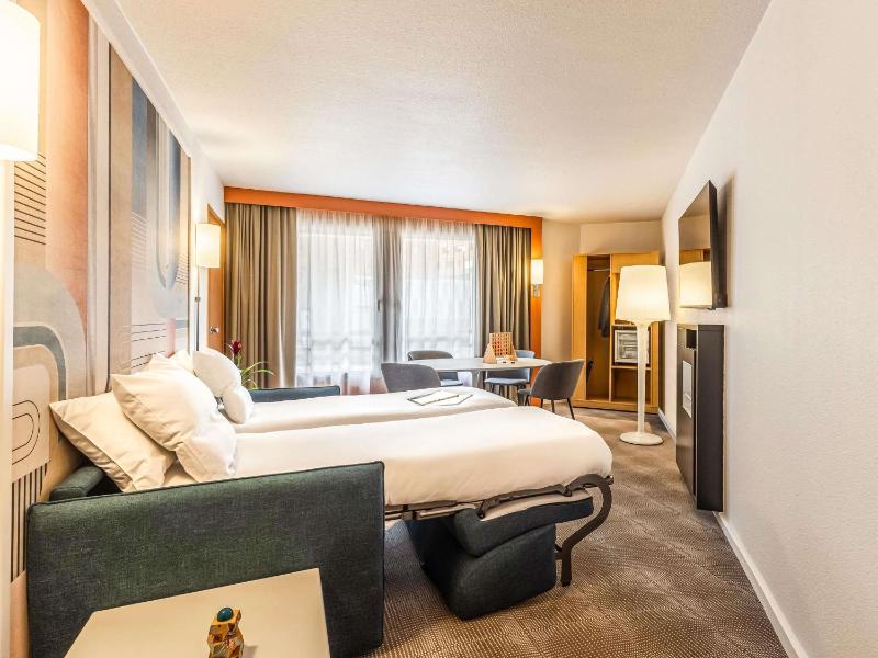 Novotel Lille Centre Gares - image 10